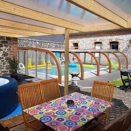 Hotel Duplex Swimming Cats à Saint-Hilaire-sur-Helpe Extérieur photo