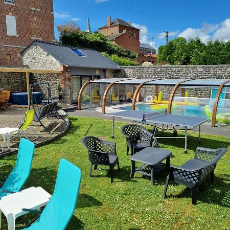 Hotel Duplex Swimming Cats à Saint-Hilaire-sur-Helpe Extérieur photo